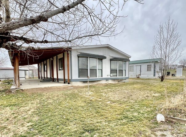 3433 Crow Avenue, Elko, NV 89801