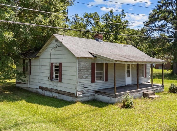 8015 Nc Highway 125, Halifax, NC 27839