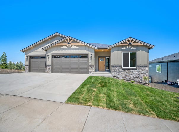 6969 E Beverly Ave, Spokane Valley, WA 99212