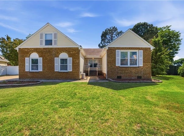 5105 Hawks Bill Court, Virginia Beach, VA 23464