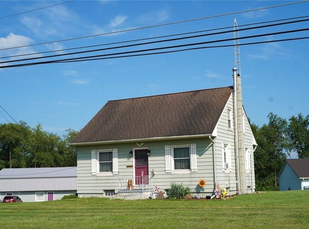 1975 Mercer New Wilmington Rd, Wilmington Twp, PA 16142