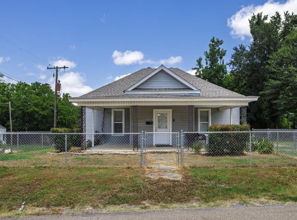 1114 Oconnell Street, Arkadelphia, AR 71923