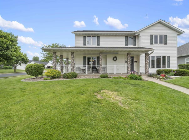 1020 Aldora Lane, Waunakee, WI 53597