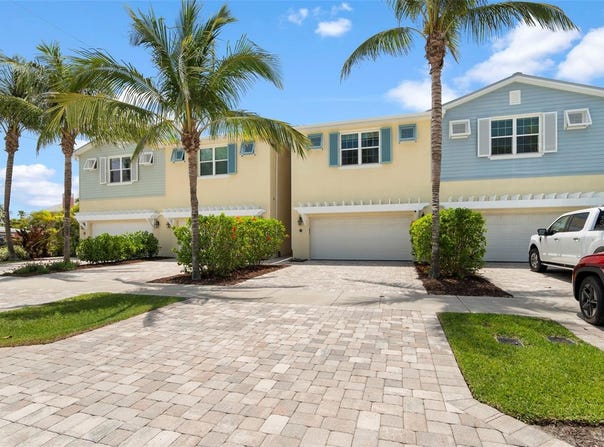 105 12TH AVENUE, INDIALANTIC, FL 32903