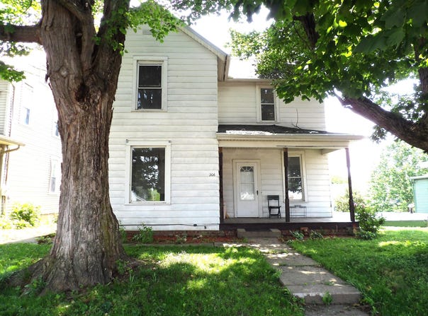 206 N Cherry Street, Lancaster, OH 43130