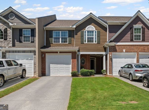 2743 Pierce Brennen Court NE, Lawrenceville, GA 30043