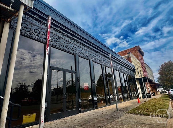 69 E North Avenue, Comer, GA 30629