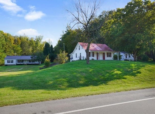 1557 Donelson Parkway, DOVER, TN 37058