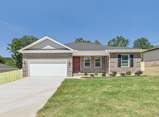 109 Coal Mountain Rd., El Paso, AR 72045
