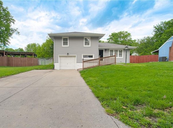 2917 N 83rd Terrace, Kansas City, KS 66109