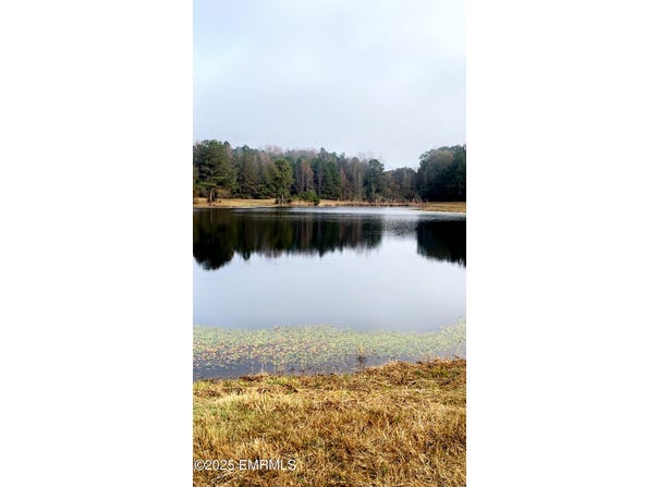 6464 Newton Conehatta Road, Decatur, MS 39327