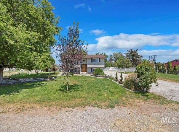 616 Doris Avenue, Paul, ID 83347