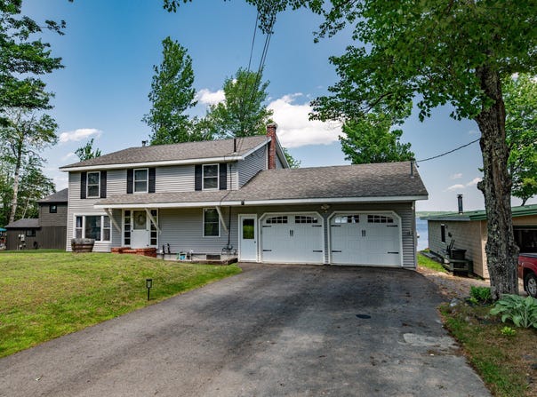 26 Lester Lane, Burnham, ME 04922