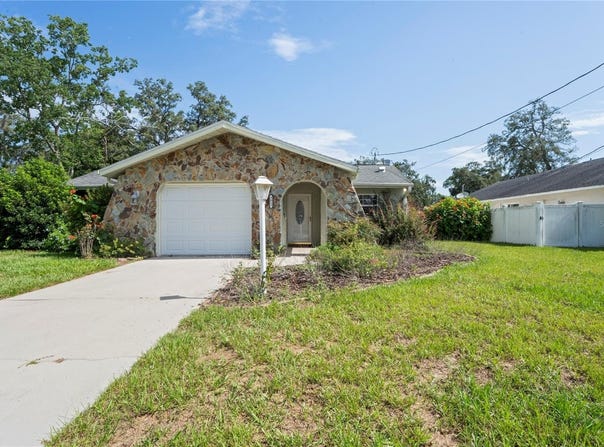 9015 PEMBERTON STREET, SPRING HILL, FL 34608