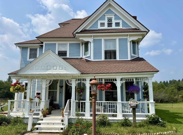 6211 County Road 441, Newberry, MI 49868