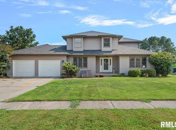 520 Gatlinburg Drive, Chatham, IL 62629