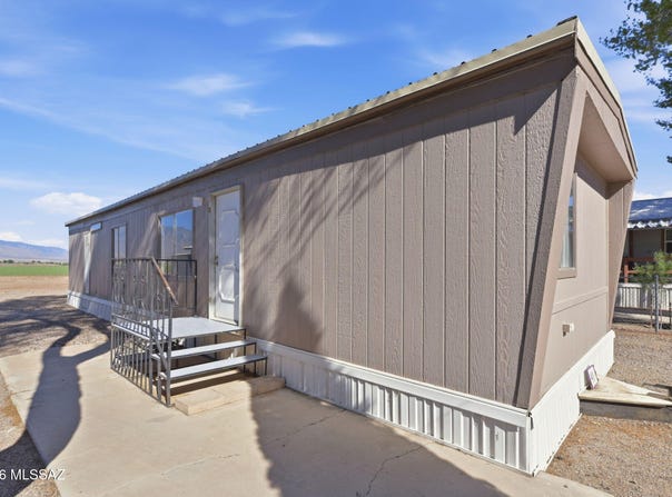 3201 E U.S. Highway 70, Safford, AZ 85546