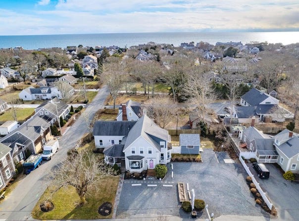 515 Route 28, Harwich Port, MA 02646