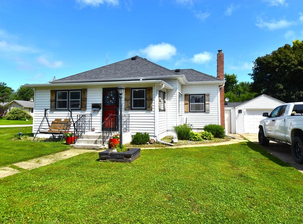 201 E Eighth Street, Madrid, IA 50156