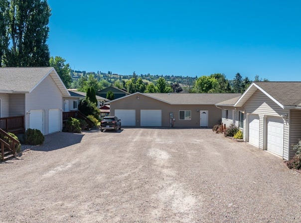 1114 Hillcrest Drive, Polson, MT 59860