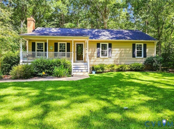 2392 Goodluck Road, Maidens, VA 23102