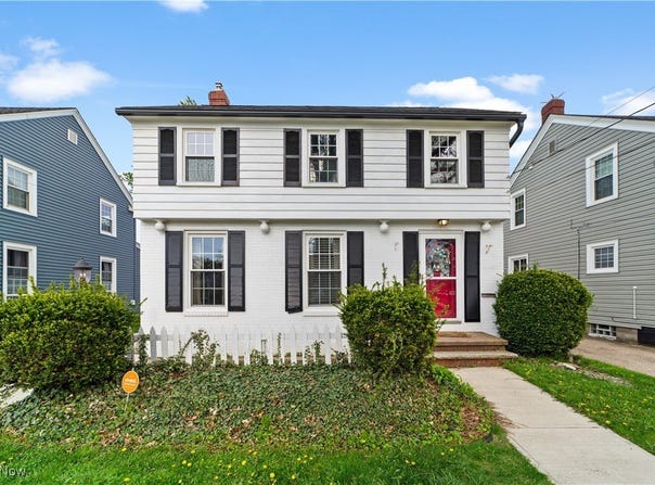 1335 Hawthorne Avenue, Lorain, OH 44052