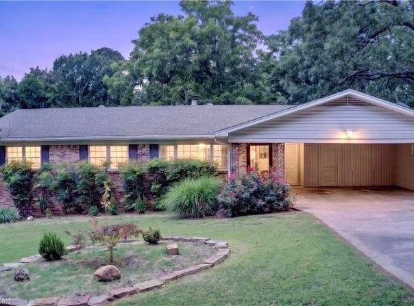 2810 S 32nd ST, Fort Smith, AR 72903