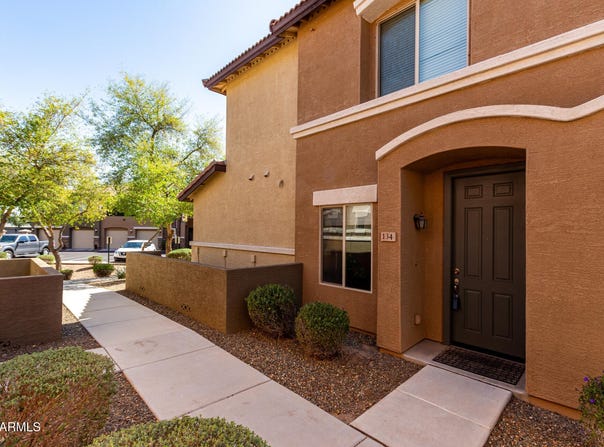 7726 E BASELINE Road, Mesa, AZ 85209