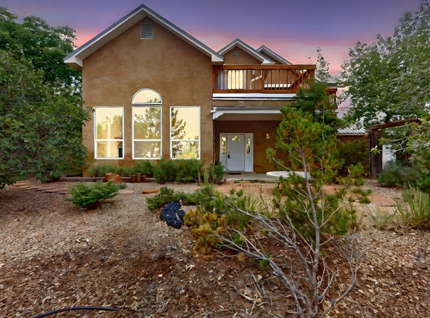 55 WESTERN SADDLE Drive, Tijeras, NM 87059