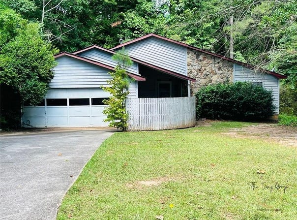 255 AVALON Way, Riverdale, GA 30274
