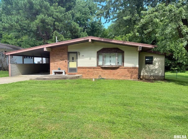 24 Adkins Street, Metropolis, IL 62960