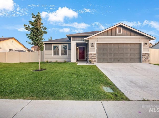 811 Pronghorn Dr, Twin Falls, ID 83301-7770