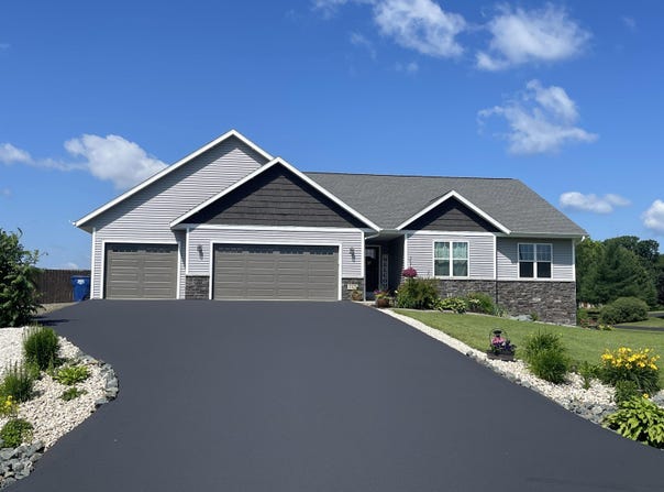 2373 NEWCASTLE DRIVE, Kronenwetter, WI 54455