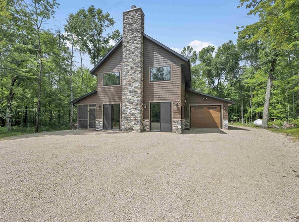 W13139 BALSAM LAKE Road, CRIVITZ, WI 54114-7827