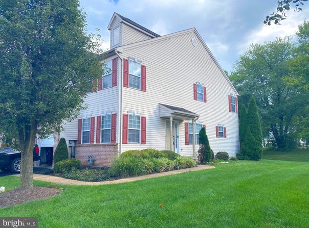 234 LARKSPUR LANE, HATFIELD, PA 19440