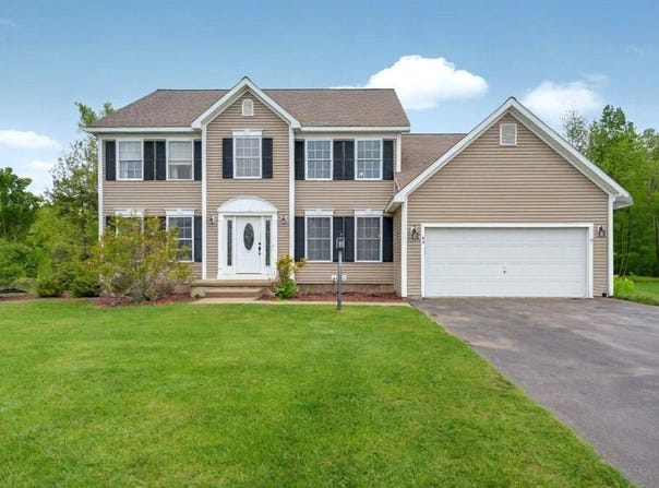 33 Sherman Way, Ballston Spa, NY 12020