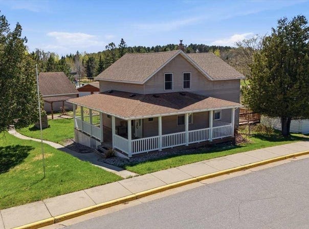 50 Main St, Soudan, MN 55782