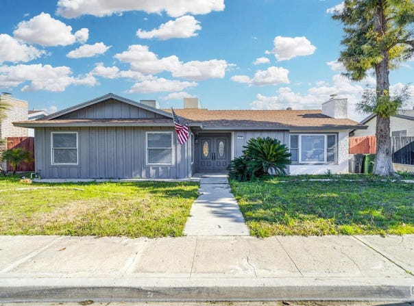 319 Pine Drive, Taft, CA 93268