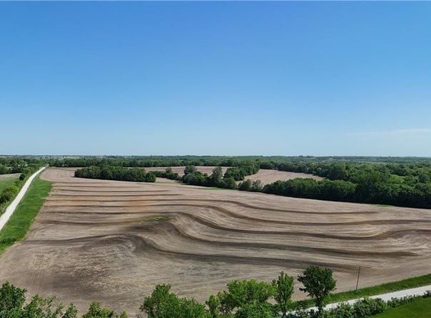 Mary Louis Road, Cowgill, MO 64637
