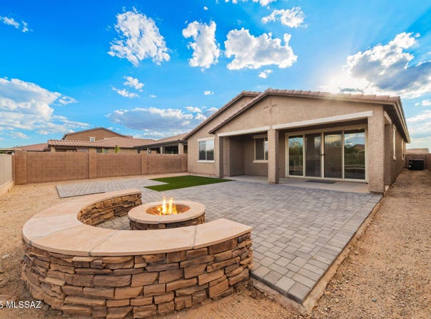 11324 Granite Gulch Way, Tucson, AZ 85747