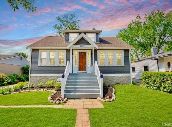 22122 Fresard Street, St. Clair Shores, MI 48080