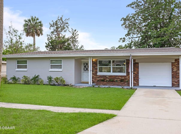 2226 Sherwood Drive, South Daytona, FL 32119