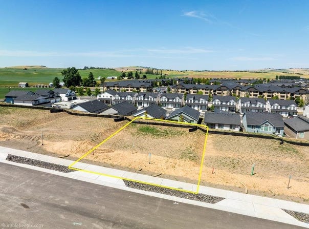 1021 Steptoe View Ln, Cheney, WA 99004
