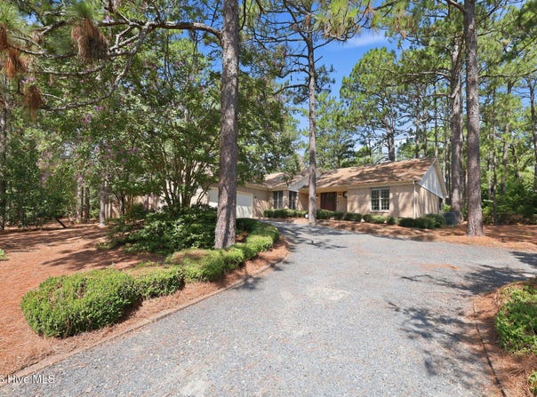 965 Monticello Drive, Pinehurst, NC 28374