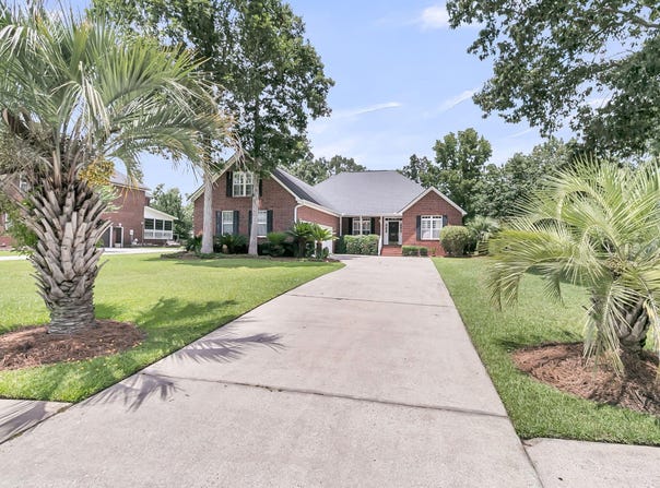 697 Hamlet Circle, Goose Creek, SC 29445