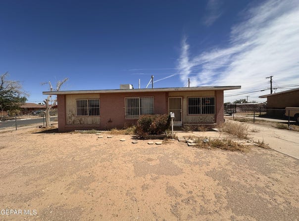 5101 RUTHERFORD Drive, El Paso, TX 79924