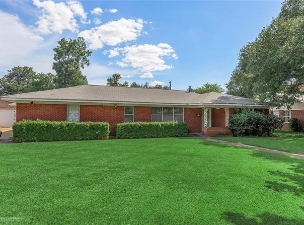 879 Sewanee Place, Shreveport, LA 71105