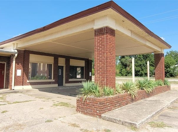 127 N 4th Street, Okemah, OK 74859