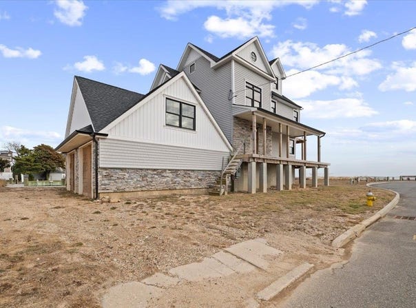 167 Araca Road, Babylon, NY 11702