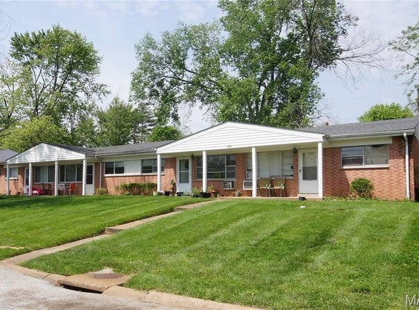 229 Solon Drive, Ballwin, MO 63021